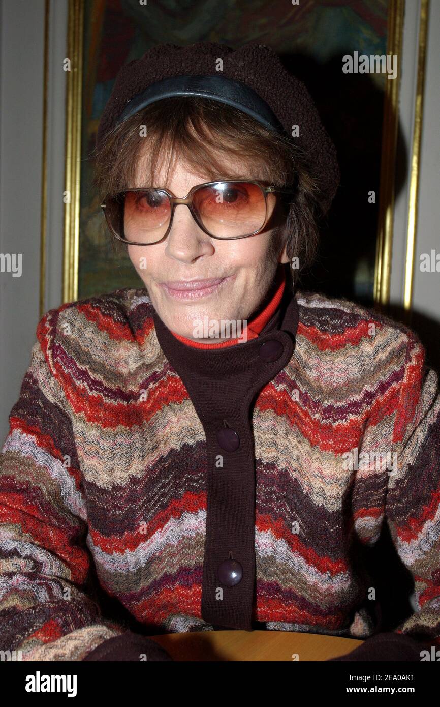 Nadine trintignant Fotos und Bildmaterial in hoher Auflösung Alamy