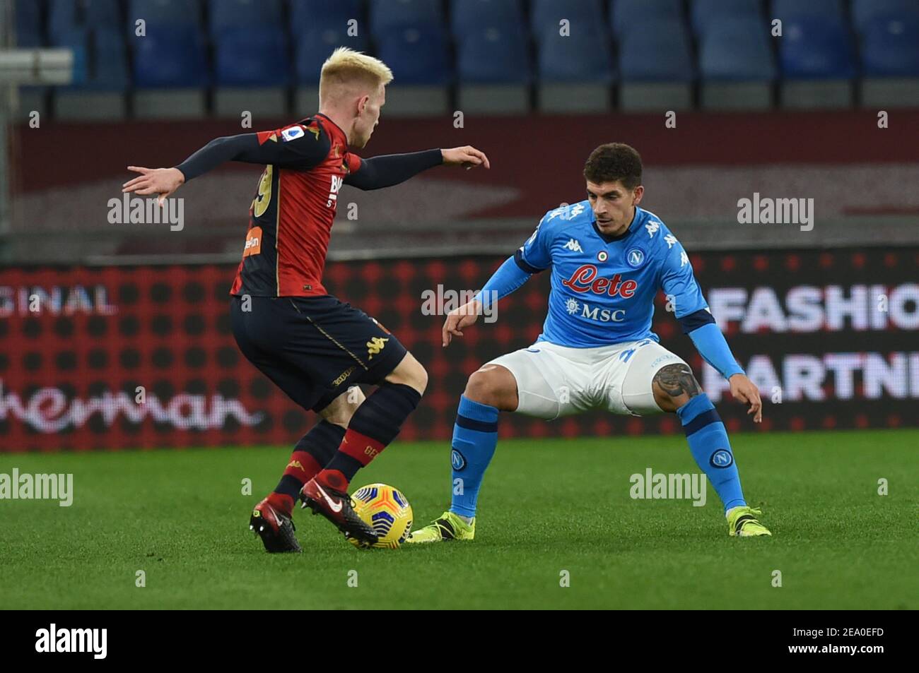 Stadio di calcio luigi ferraris Fotos und Bildmaterial in hoher