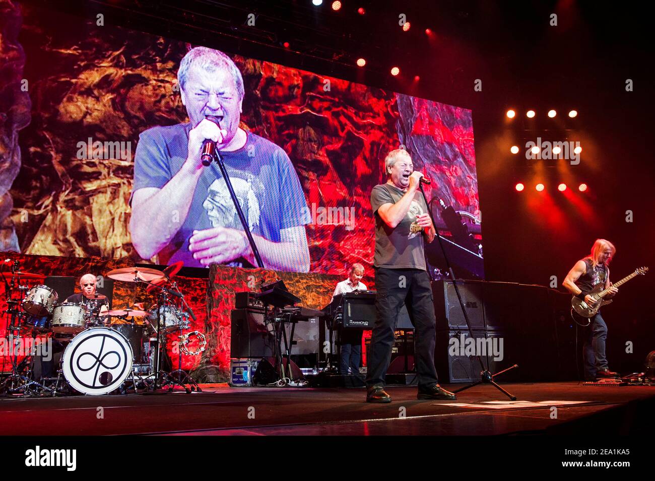 Deep Purple treten live auf der Bühne der O2 Arena Greenwich, London. Stockfoto