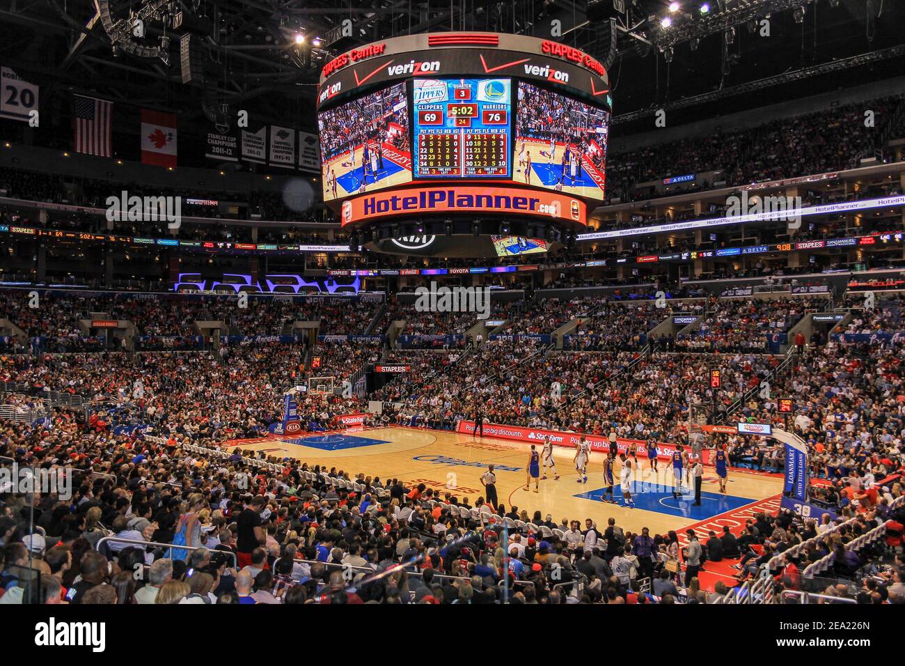 Los Angeles-USA, 03.13.2014 : ein Enstante aus der Los Angeles Basketball-Team gegen die Krieger, spielte im Staples Center, wo der Los Angel Stockfoto