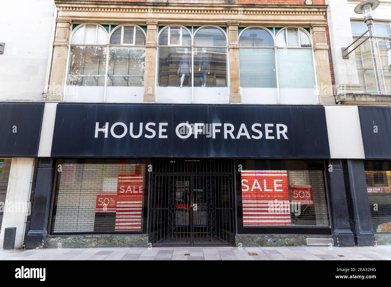 Cardiff, Wales - Februar 3rd 2021: Allgemeine Ansicht des Howells, House of Fraser Store, der wegen der Sperrmaßnahmen des Wales Coronavirus geschlossen ist. Stockfoto