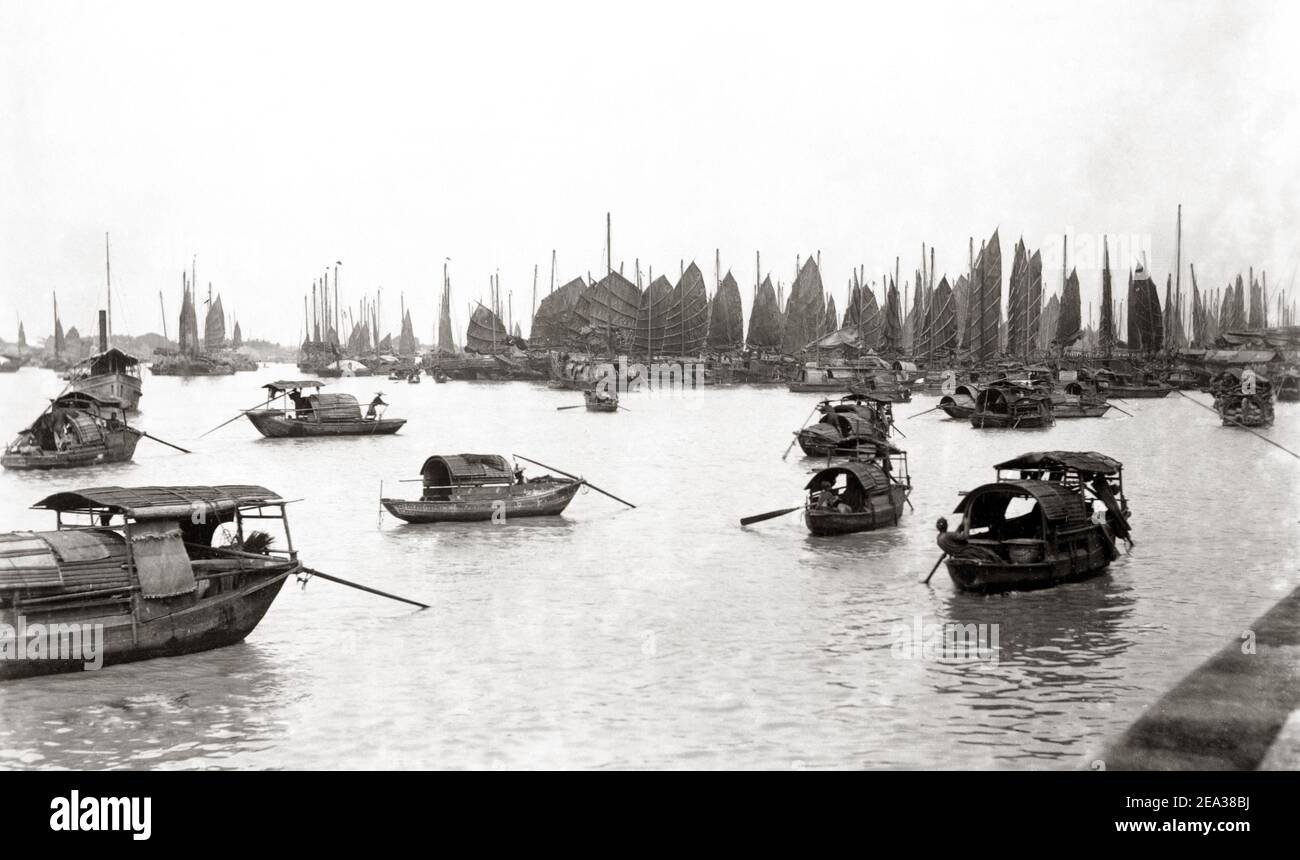 Foto des späten 19th. Jahrhunderts - chinesische Dschunken, c.1890 Stockfoto