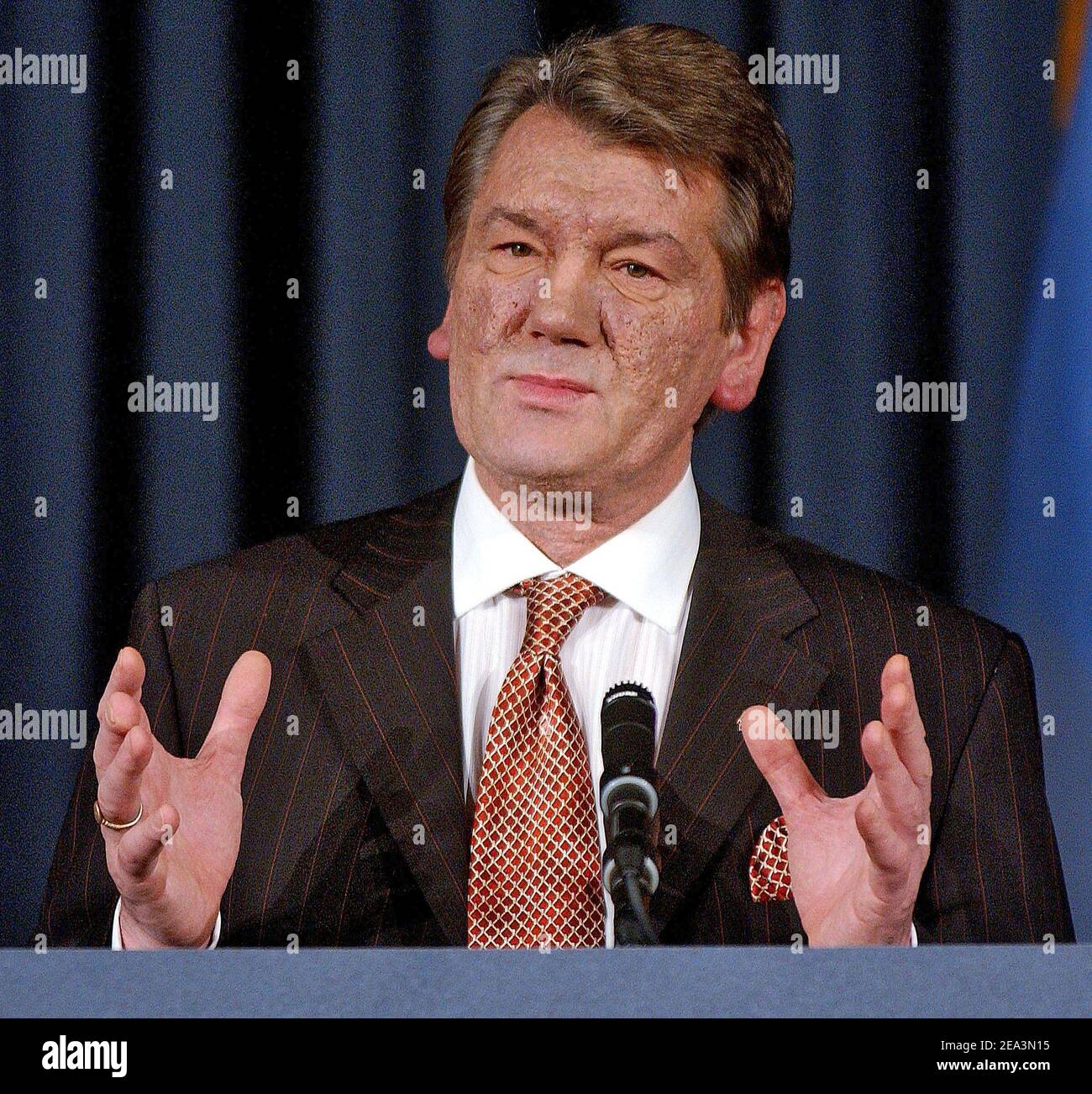 Der ukrainische Präsident Viktor Juschtschenko hält am Montag, den 04 2005. April, eine Rede vor der US-Handelskammer in Washington während seines Besuchs in den Vereinigten Staaten. Foto von Olivier Douliery/ABACA. Stockfoto