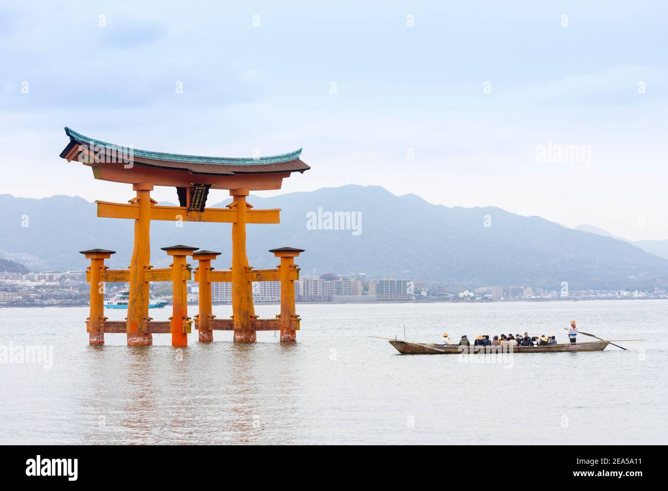 Tori-Tor auf der Miyajima-Insel, Japan Stockfoto
