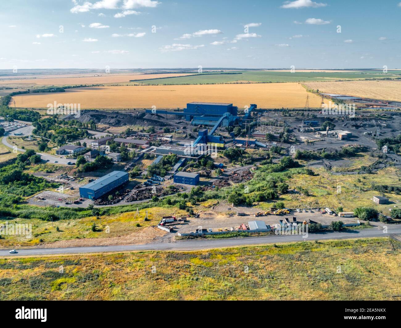 Industriegebäude und -Strukturen. Gewinnung und Verarbeitung von Kohle. Stockfoto