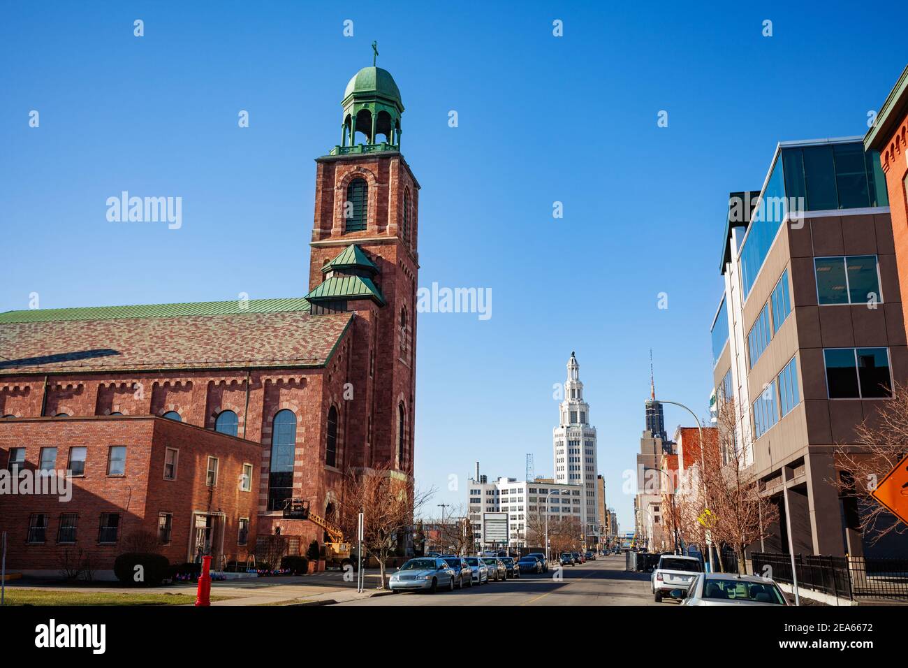 Sehen Sie Washington St von der Saint Michael Kirche in Buffalo, NY, USA Stockfoto