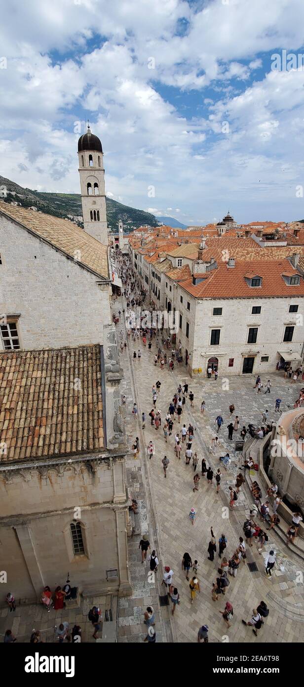 Spektakuläre Aussicht auf den Hafen von dubrovnik, kroatien, wo Thronspiel gefilmt wurde - Landung des Königs Stockfoto