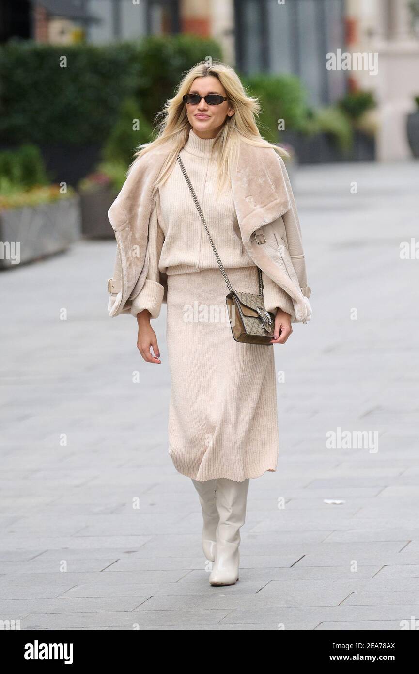 Ashley Roberts Bild verlässt Global Radio Stockfoto