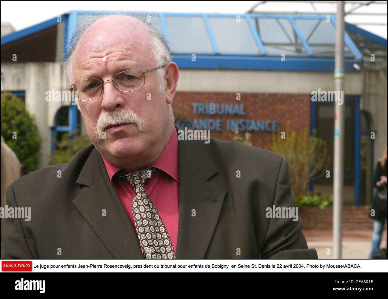 Le Juge pour enfants Jean-Pierre Rosenczveig, Präsident du Tribunal pour enfants de Bobigny en seine St. Denis le 22 avril 2004. Foto von Mousse/ABACA. Stockfoto