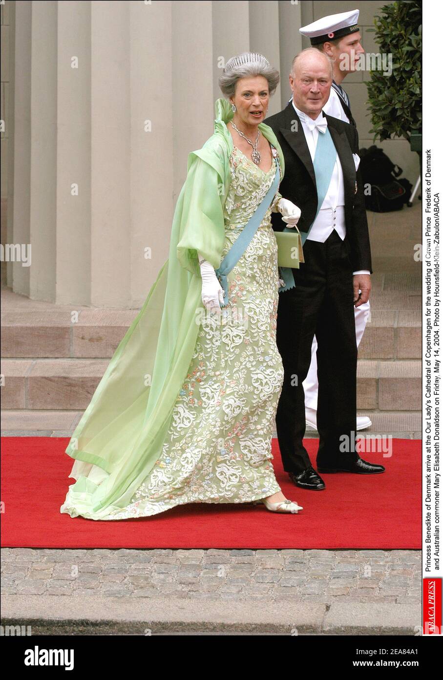 Prinzessin Benedikte von Dänemark kommt am Freitag, den 14. Mai 2004 zur Hochzeit von Kronprinz Frederik von Dänemark und der australischen Bürgerin Mary Elisabeth Donaldson in die Kathedrale unserer Lieben Frau von Kopenhagen. Foto von Hounsfield-Klein-Zabulon/ABACA Stockfoto