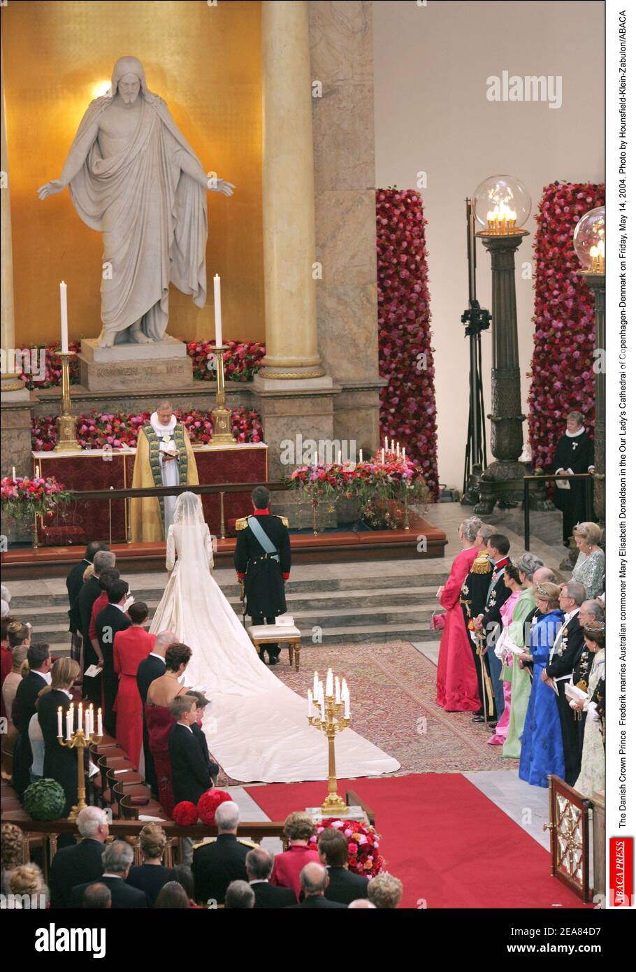 Der dänische Kronprinz Frederik heiratet am Freitag, den 14. Mai 2004, die australische Bürgerin Mary Elisabeth Donaldson in der Kathedrale unserer Lieben Frau in Kopenhagen-Dänemark. Foto von Hounsfield-Klein-Zabulon/ABACA Stockfoto