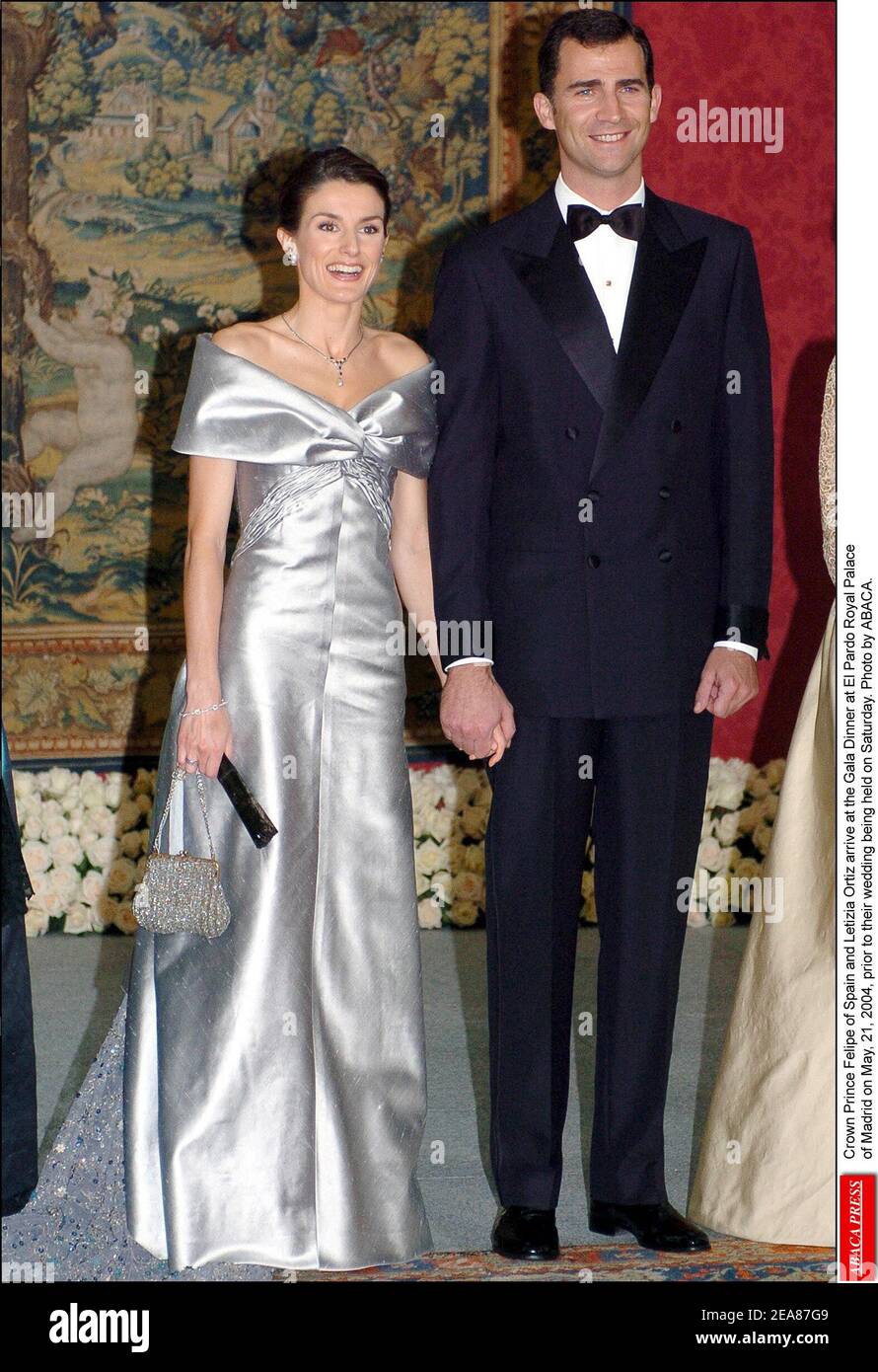 Kronprinz Felipe von Spanien und Letizia Ortiz kommen am 21. Mai 2004 zum Galadinner im Königspalast El Pardo von Madrid, bevor ihre Hochzeit am Samstag stattfindet. Foto von ABACA. Stockfoto
