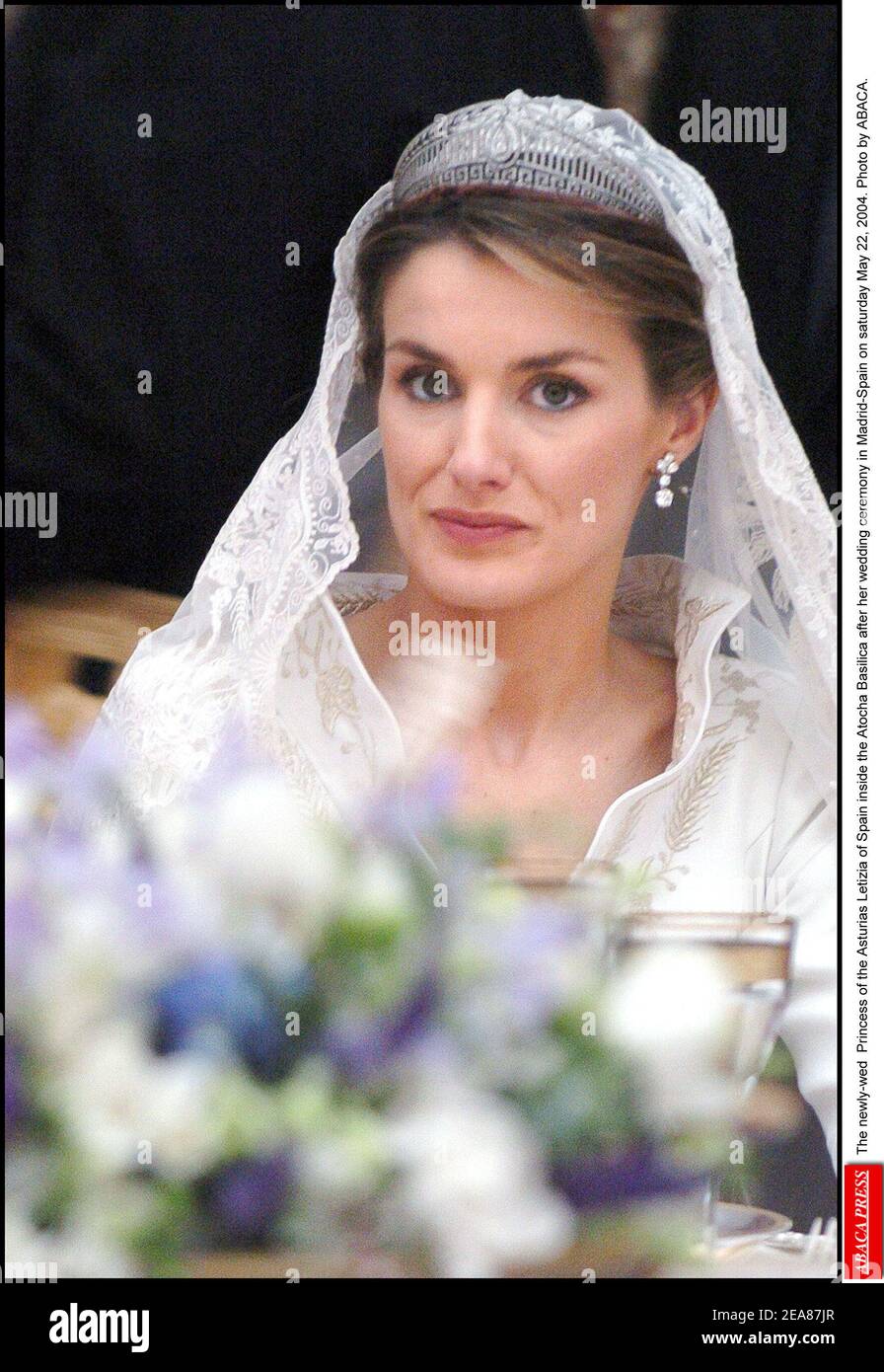 Die frisch vermähte Prinzessin von Asturien Letizia von Spanien im Inneren der Atocha Basilika nach ihrer Hochzeitszeremonie in Madrid-Spanien am samstag, 22. Mai 2004. Foto von ABACA. Stockfoto