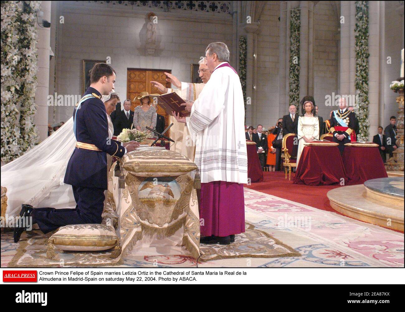 Kronprinz Felipe von Spanien heiratet Letizia Ortiz in der Kathedrale Santa Maria la Real de la Almudena in Madrid-Spanien am samstag, 22. Mai 2004. Foto von ABACA. Stockfoto