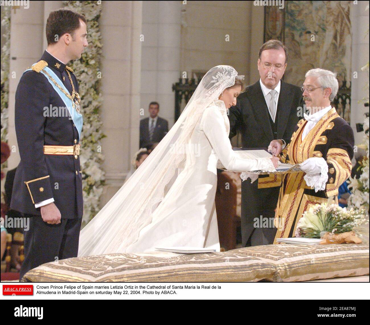 Kronprinz Felipe von Spanien heiratet Letizia Ortiz in der Kathedrale Santa Maria la Real de la Almudena in Madrid-Spanien am samstag, 22. Mai 2004. Foto von ABACA. Stockfoto