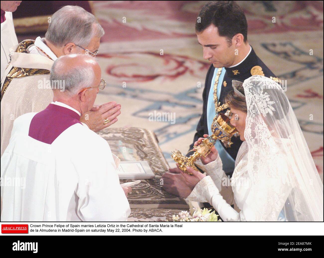 Kronprinz Felipe von Spanien heiratet Letizia Ortiz in der Kathedrale Santa Maria la Real de la Almudena in Madrid-Spanien am samstag, 22. Mai 2004. Foto von ABACA. Stockfoto