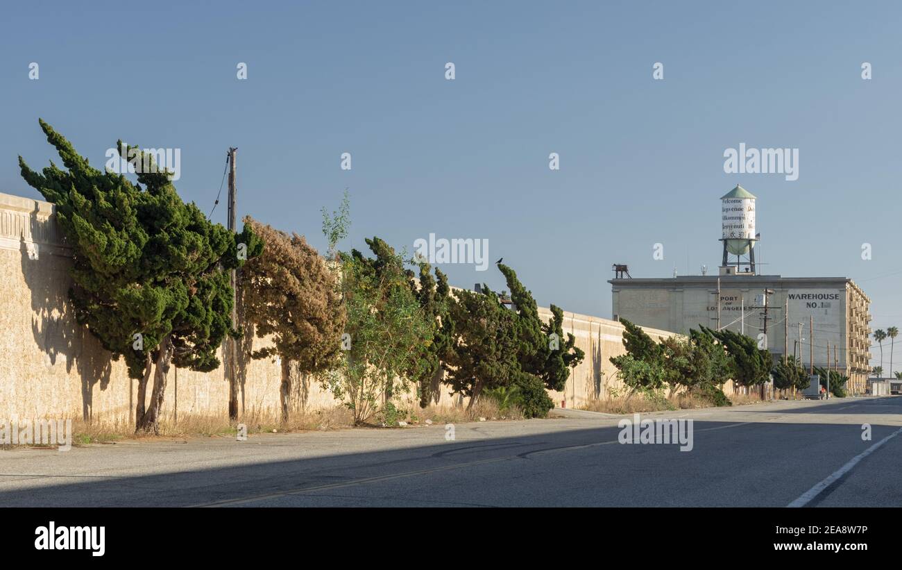 Das historische Municipal Warehouse Nr. 1, erbaut 1917. Gezeigt im Hafen von Los Angeles, Kalifornien. Stockfoto