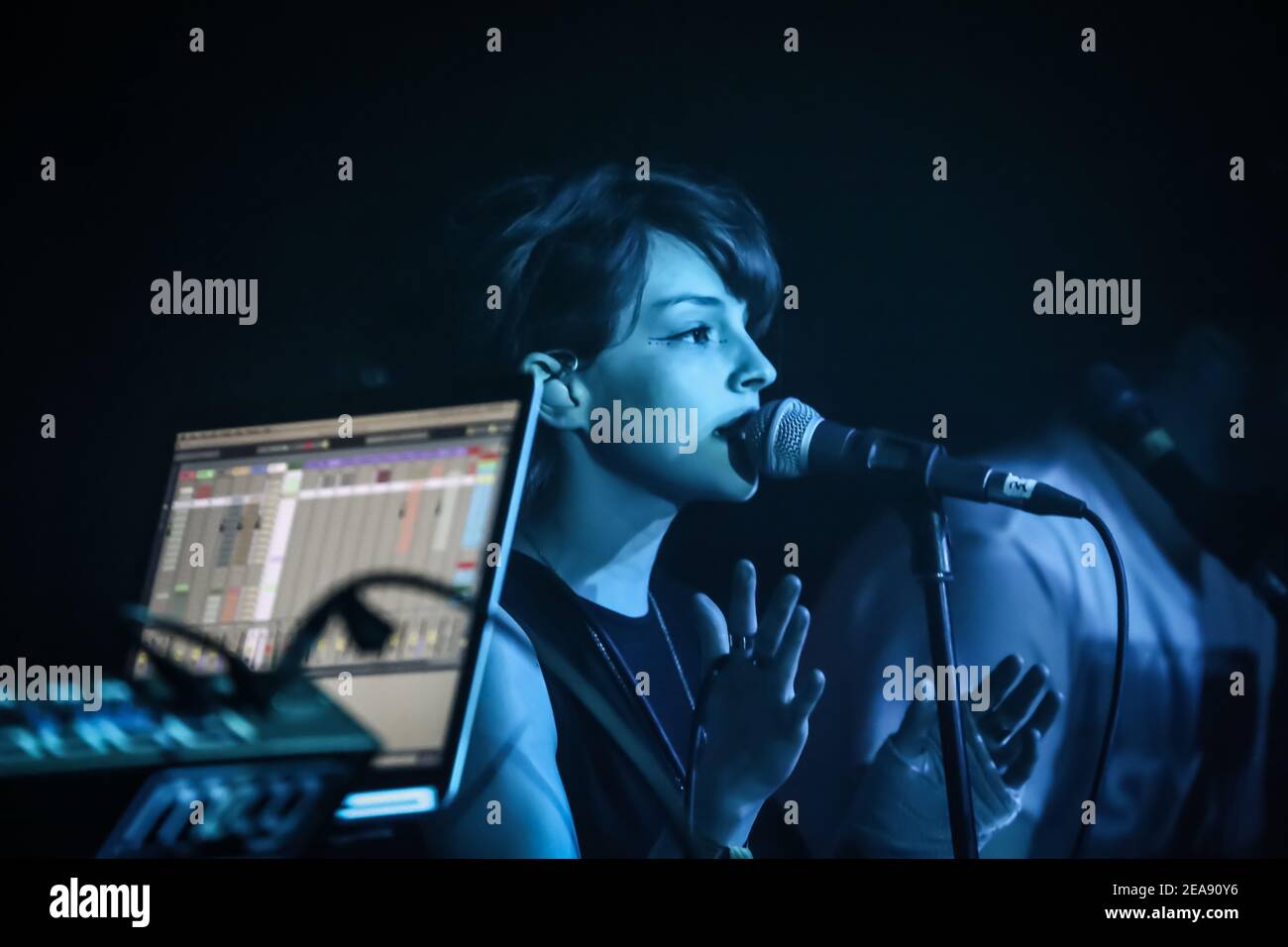 Lauren Mayberry von Chvrches live auf der Bühne bei Digital AS Teil des 2013 Great Escape Festivals in Brighton Stockfoto