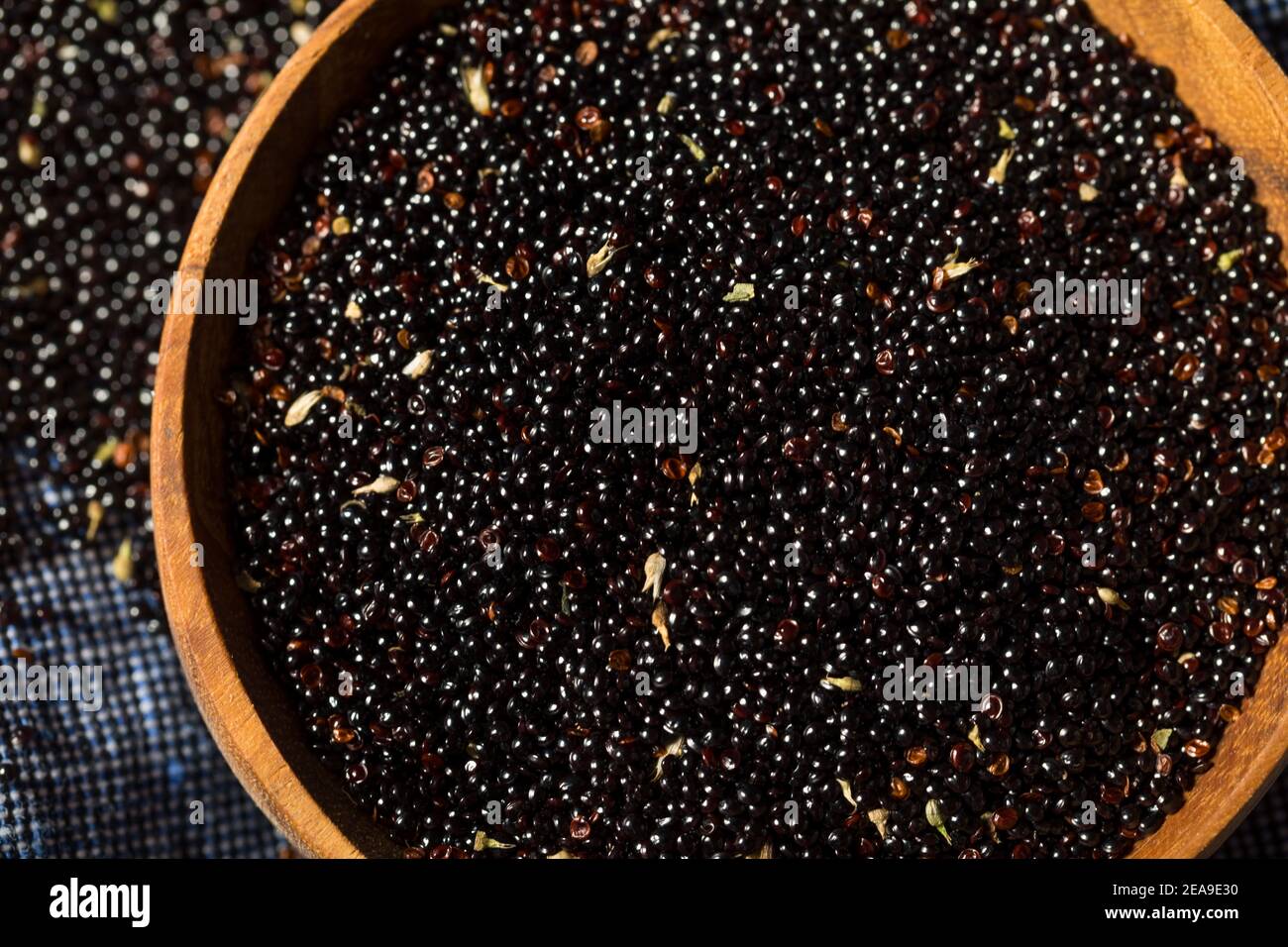 RAW Black Organic Amaranth Grain in a Bowl Stockfoto