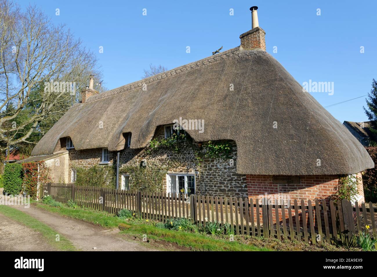 Traditionelles Reethaus, Sandy Lane, in der Nähe von Chippenham, Wiltshire, Großbritannien, März 2020. Stockfoto