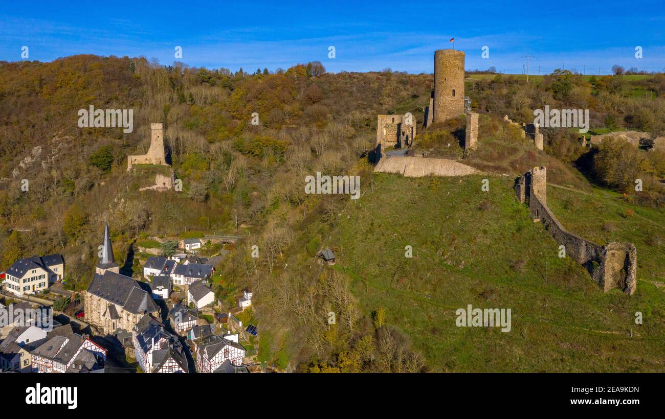 Löwenburg und Philippsburg in Monreal, Eifel, Rheinland-Pfalz, Deutschland Stockfoto
