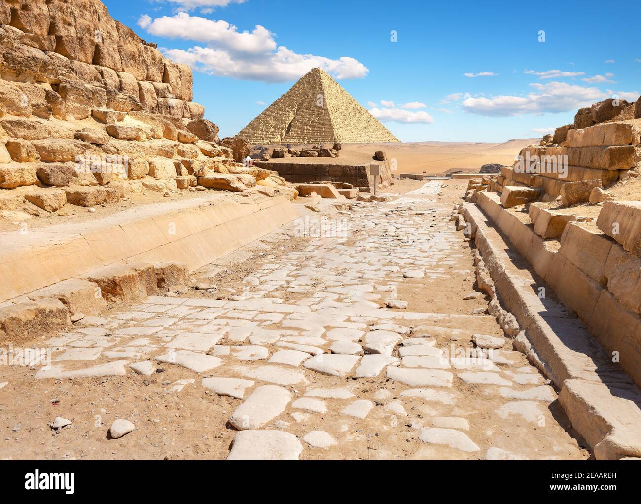 Ruinen in der Nähe der Pyramiden von Gizeh. Ägypten Stockfoto