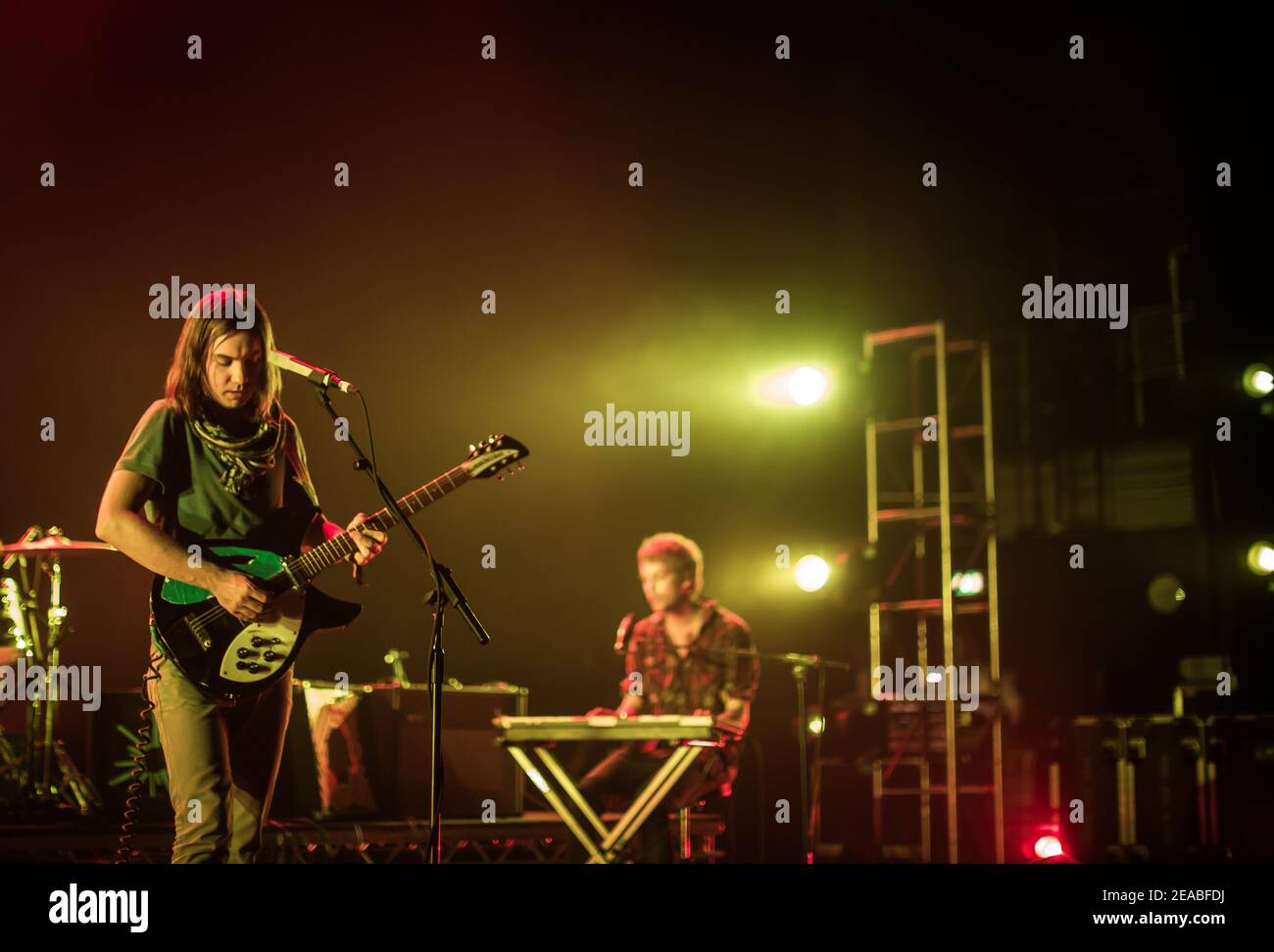 Die australische Psych-Band Tame Impala live auf der Bühne Hammersmith Apollo in London Stockfoto
