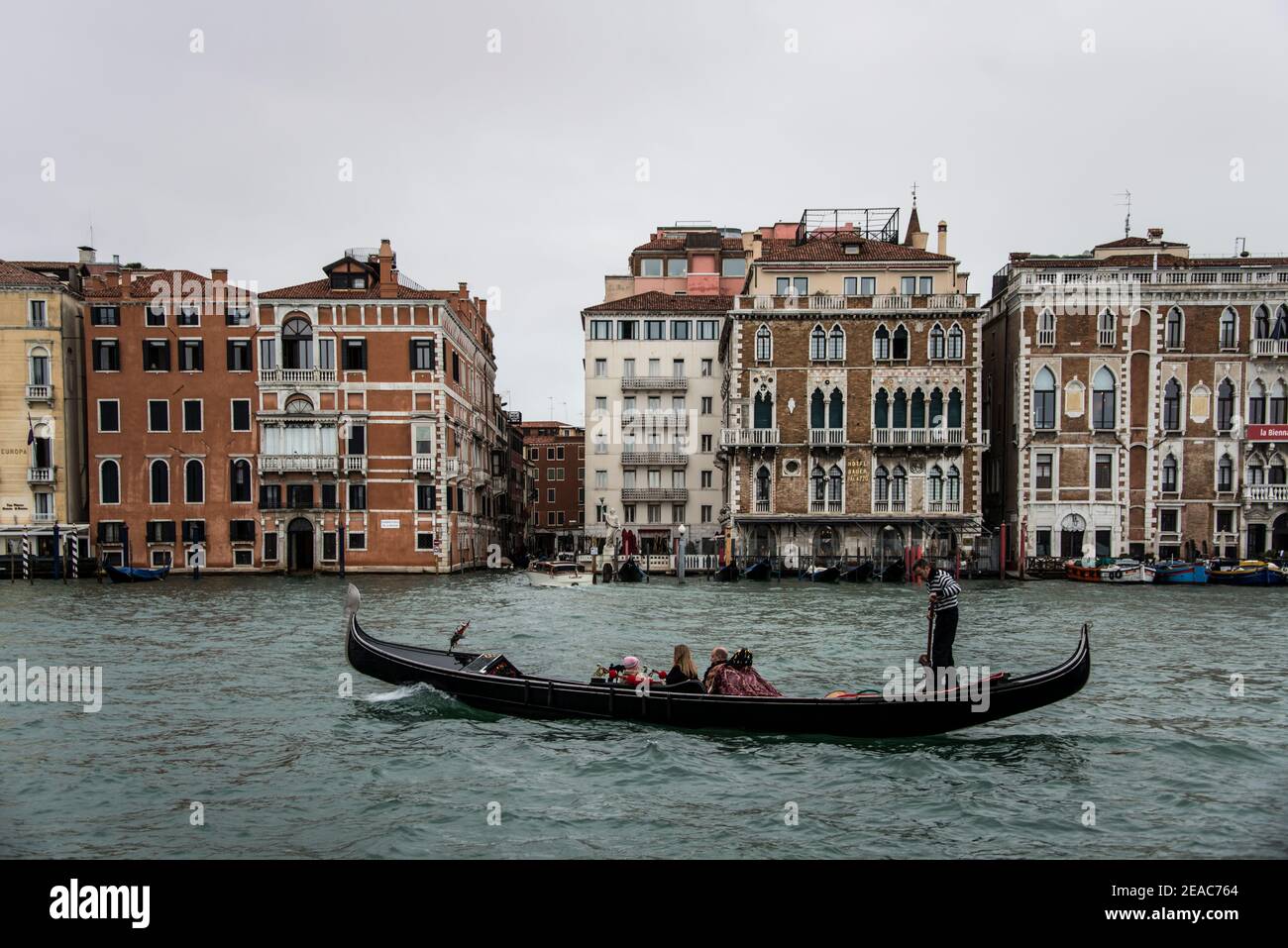 Fassaden von Häusern und Palazzi von Venedig Stockfoto