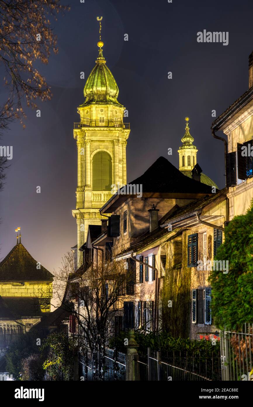 Nachtaufnahmen von Solothurn zur Weihnachtszeit Stockfoto