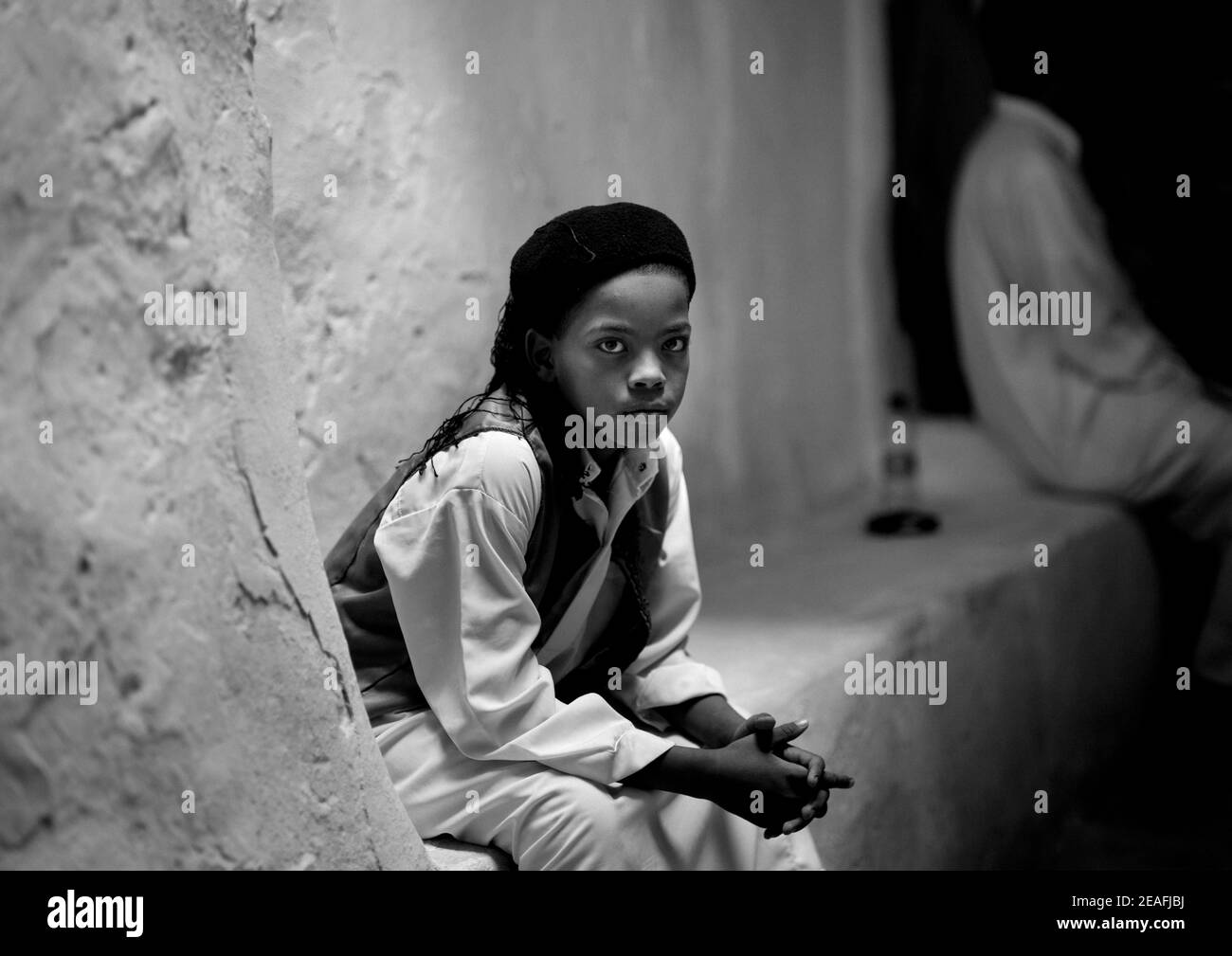 Tuareg Junge mit Turban, Tripolitania, Ghadames, Libyen Stockfoto