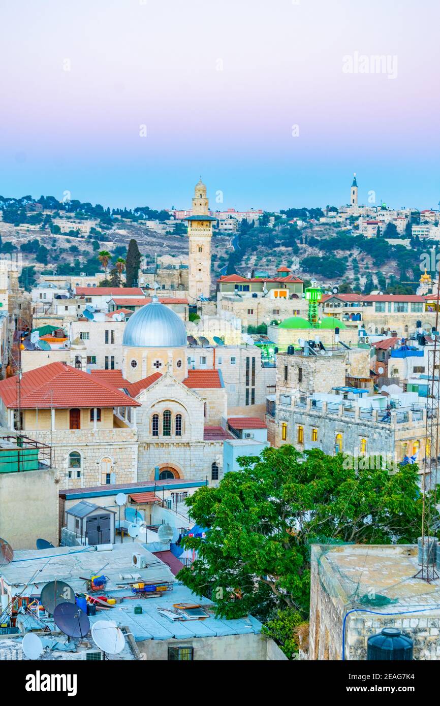 Blick auf die Kirchen der Heiligen Anna und der Heiligen Maria der Qual in Jerusalem, Israel Stockfoto
