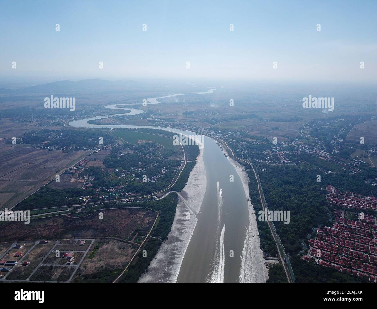 Luftaufnahme Kurve Sungai Muda Stockfoto