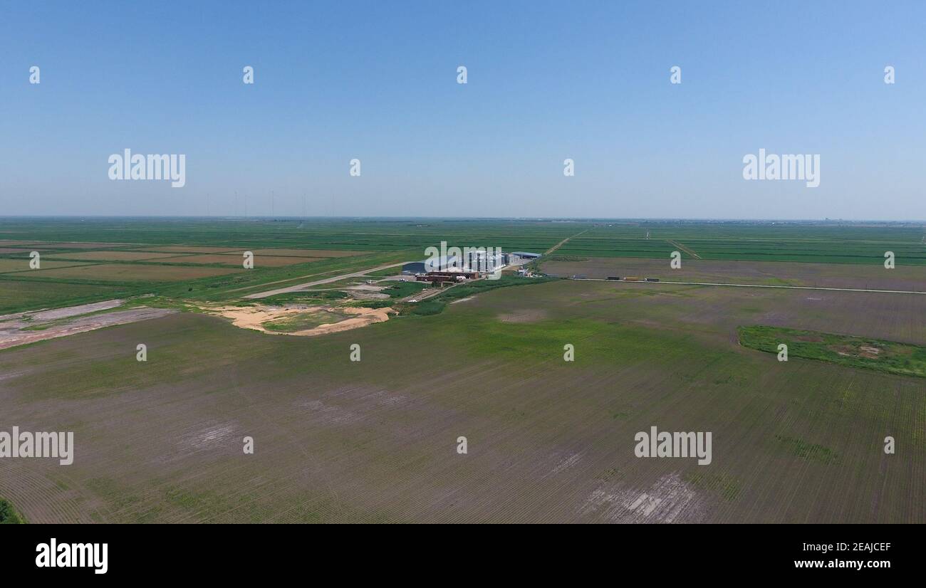 Anlage zur Trocknung und Lagerung von Getreide. Ansicht von oben. Stockfoto