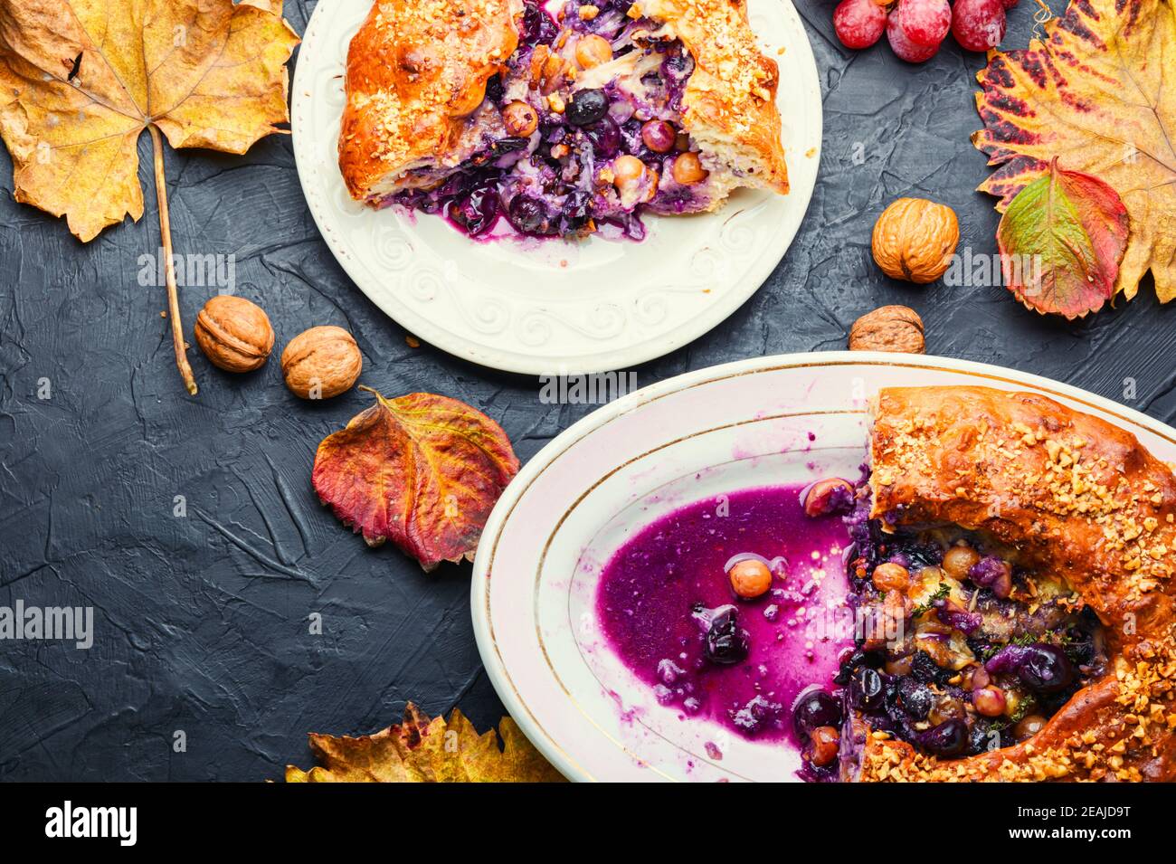 Köstlicher Traubenkuchen Stockfoto
