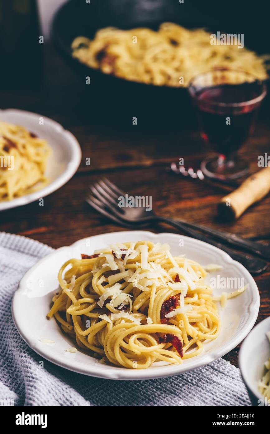 Klassische Spaghetti Carbonara Stockfoto