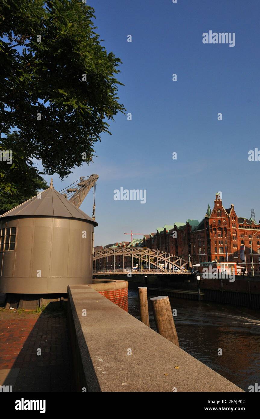 Alter Hafenkran in Hamburg Stockfoto Alter Hafenkran in Hamburg Stockfoto