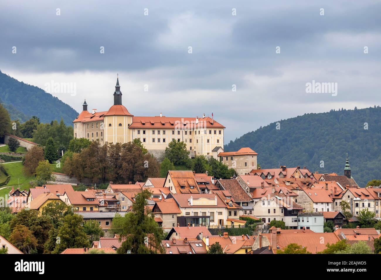 Burg und Stadt Skofja Loka in Slowenien Stockfoto