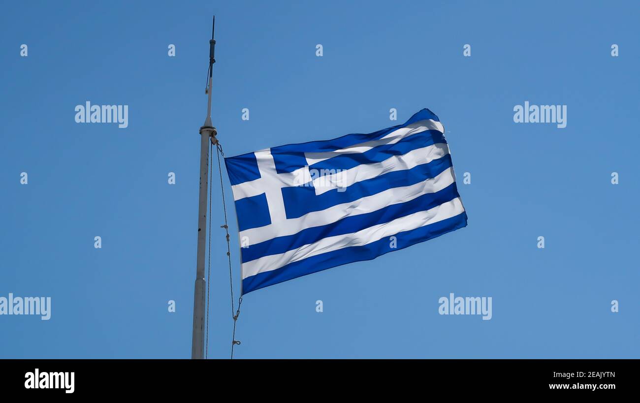 Griechenland Flagge flattert im Wind Stockfoto