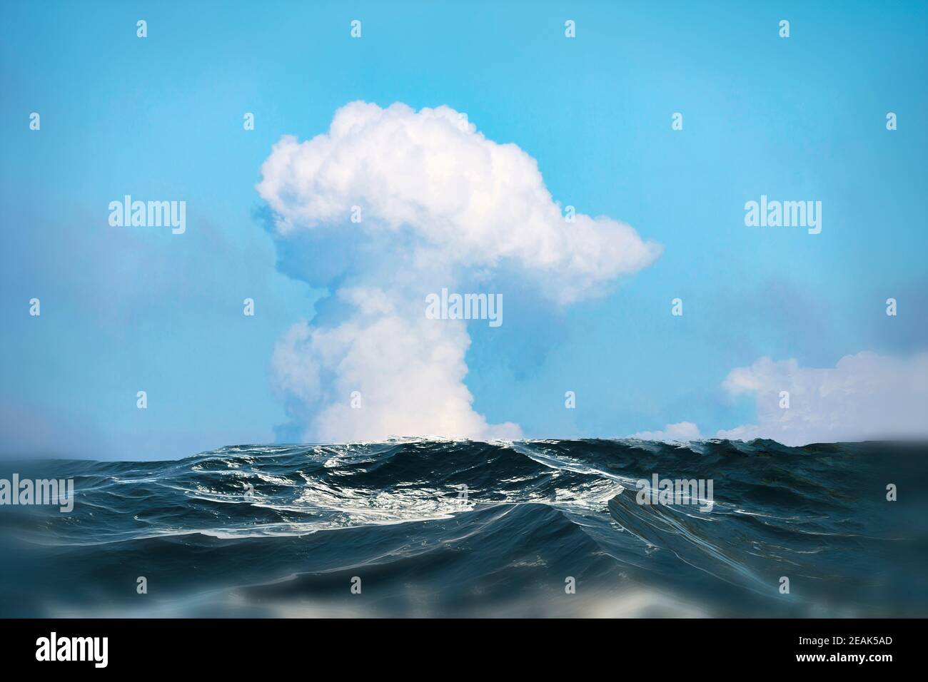 Große Wolke über dem Ozean im Atlantik Stockfoto