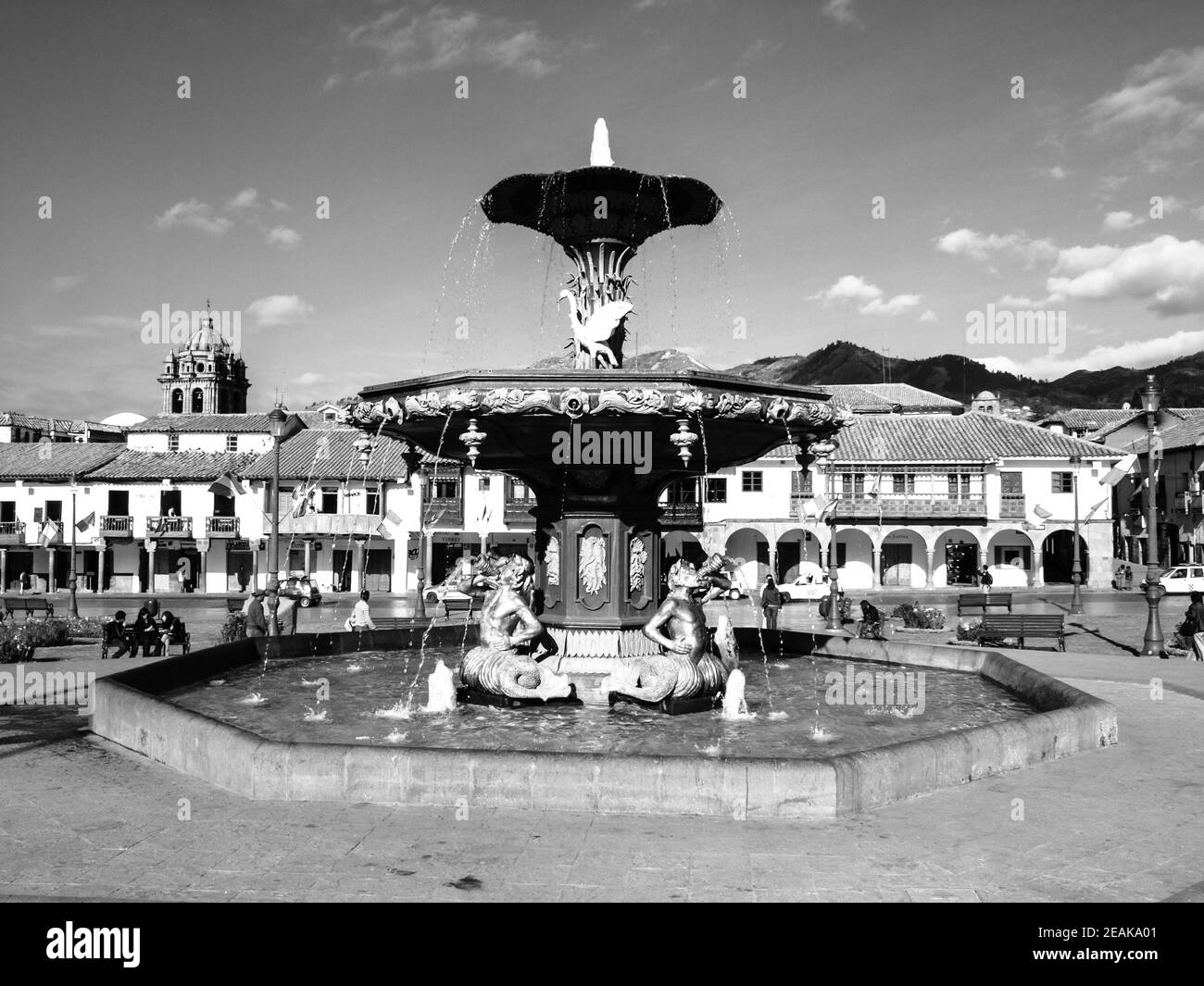 Brunnen auf der Plaza de Armas in Cusco, Peru Stockfoto