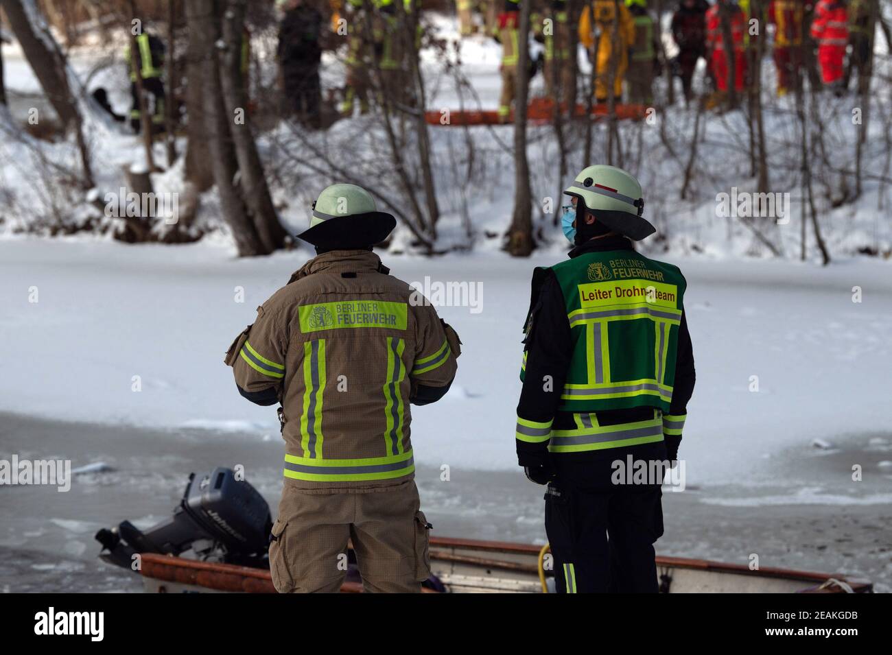 Eisbaden feuer Fotos und Bildmaterial in hoher Auflösung Alamy