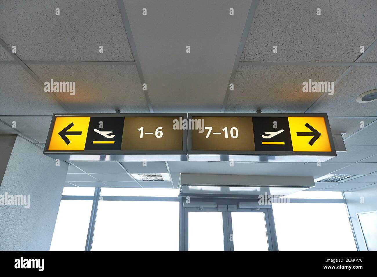 Flughafen Abflug gates Zeichen Stockfoto