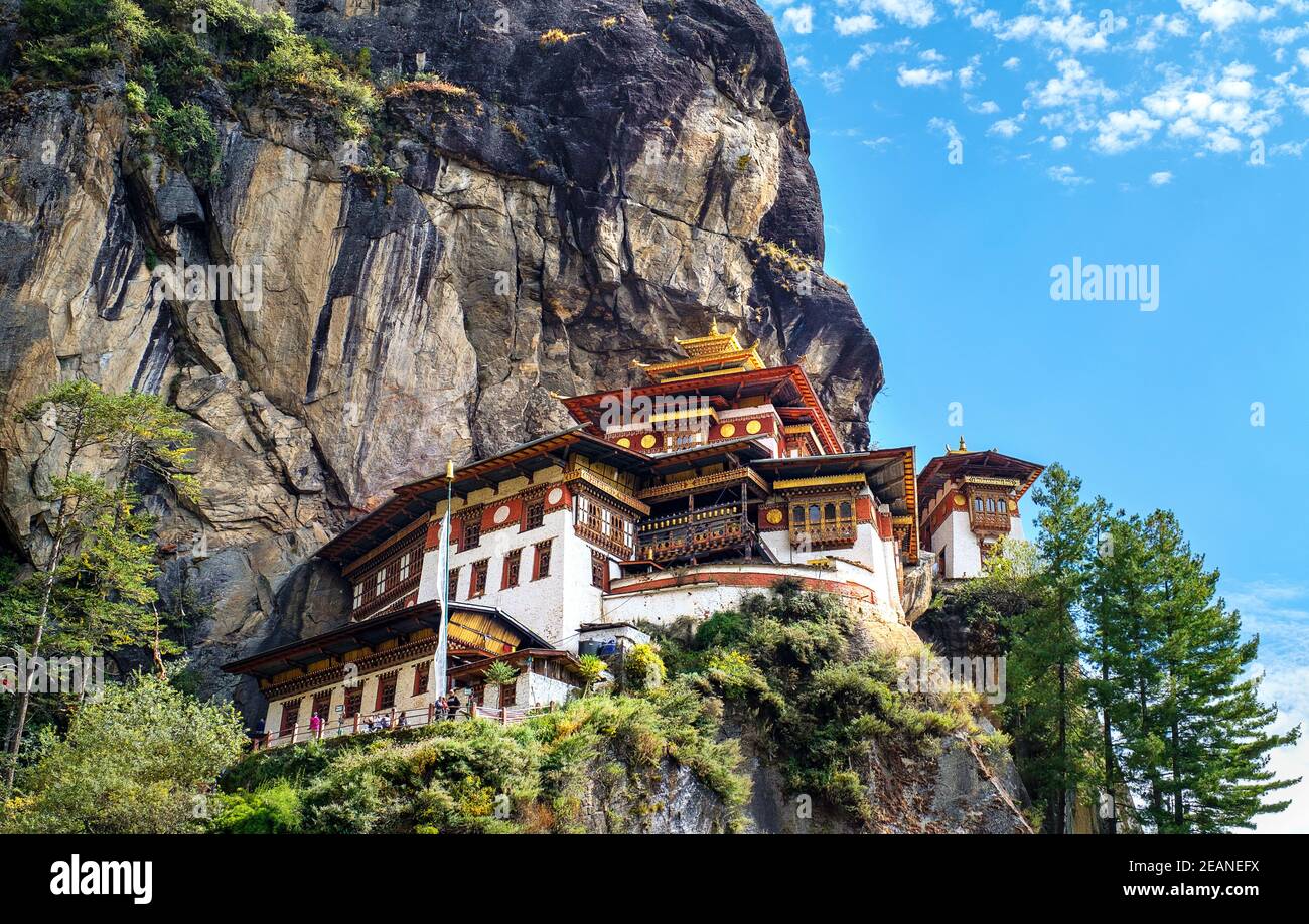 Tiger's Nest Monastery, eine heilige Vajrayana Himalaya-buddhistische Stätte im oberen Paro-Tal, Bhutan, Asien Stockfoto