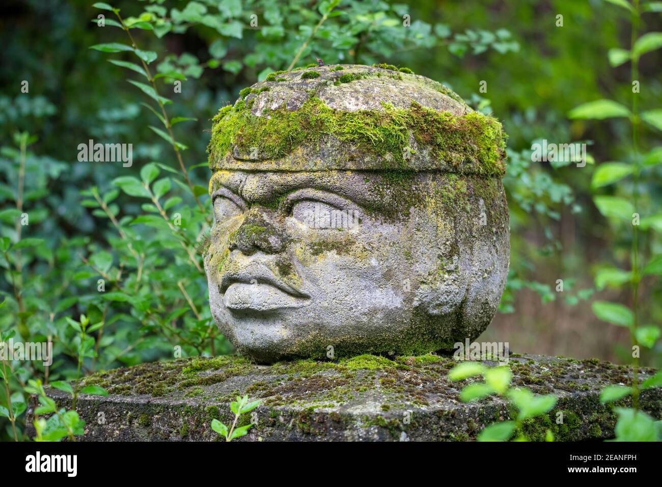 Replik der Olmec Skulptur Stockfoto