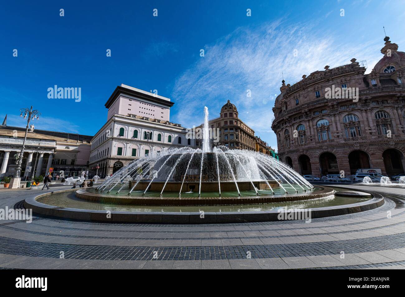 Piazza De Ferrari, Genua, Ligurien, Italien, Europa Stockfoto