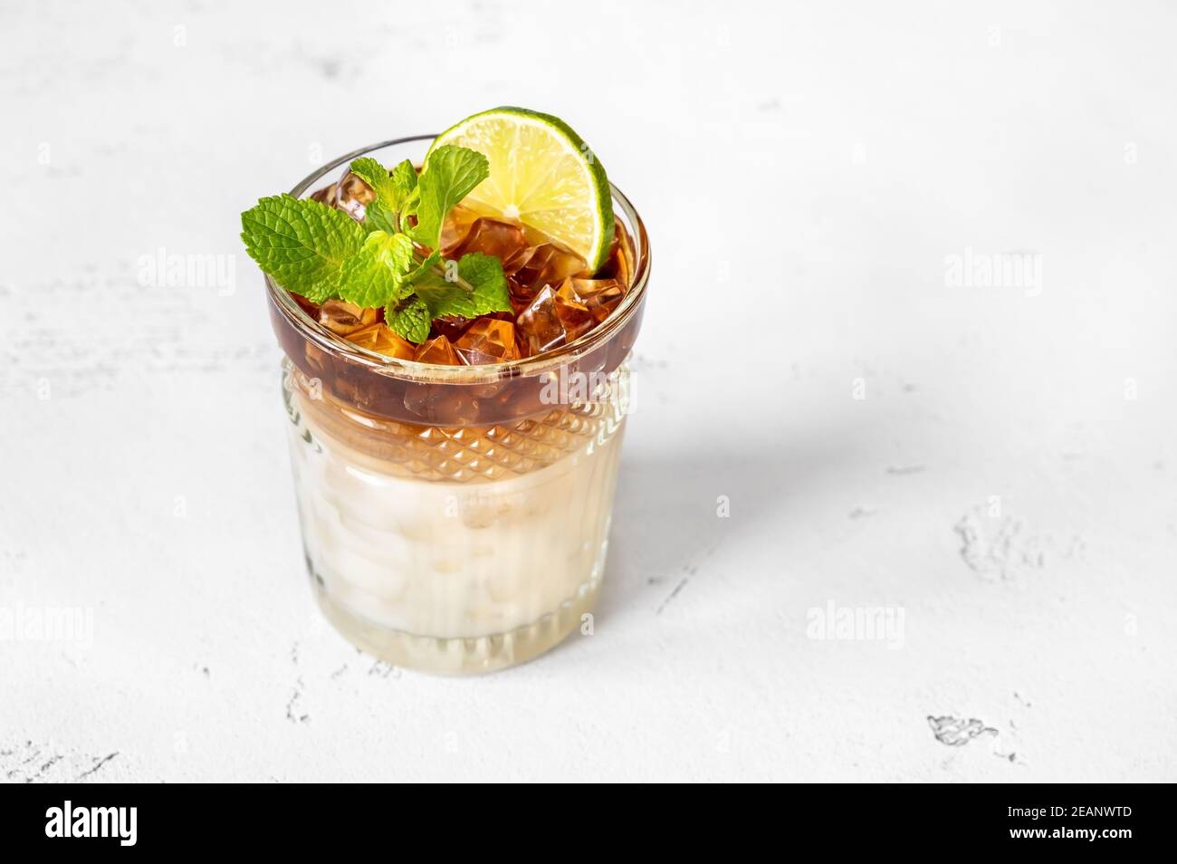 Ein Glas Mai Tai Stockfoto