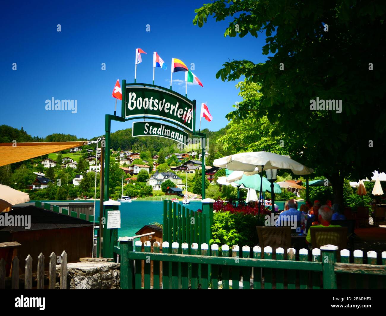 Restaurants Pier am Wolfgangsee, Wolfgangsee, SalzburgerLand, Salzburg, Österreich Stockfoto