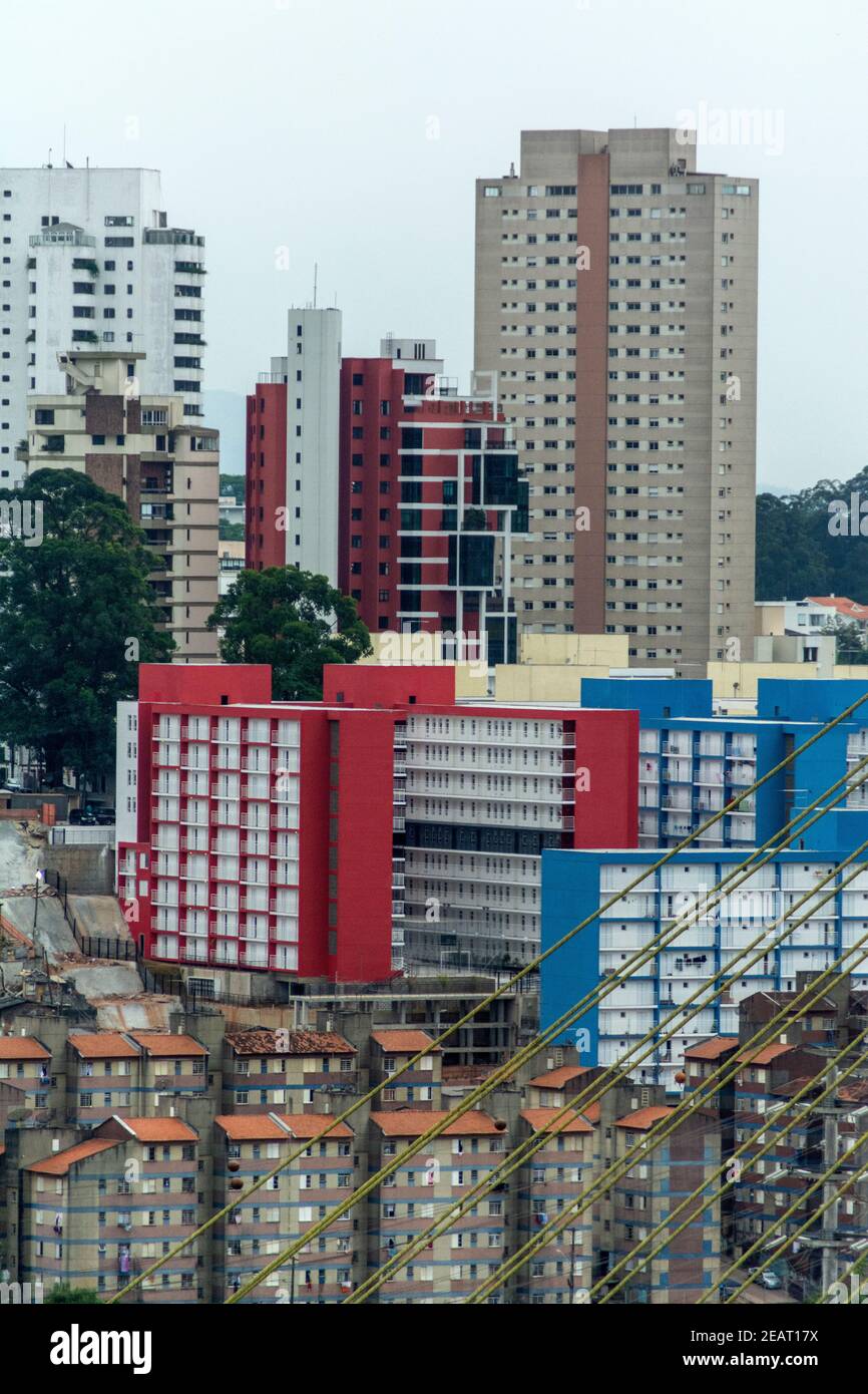 Die Jardin Editte Social Wohnsiedlung, die die große Favela in Sao Paulo, Brasilien ersetzt. Stockfoto