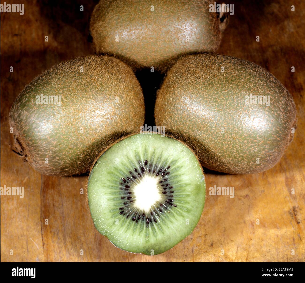 Kiwi, Actinidia arguta, Südfrucht, Exotische Frucht, Südfruchte Stockfoto