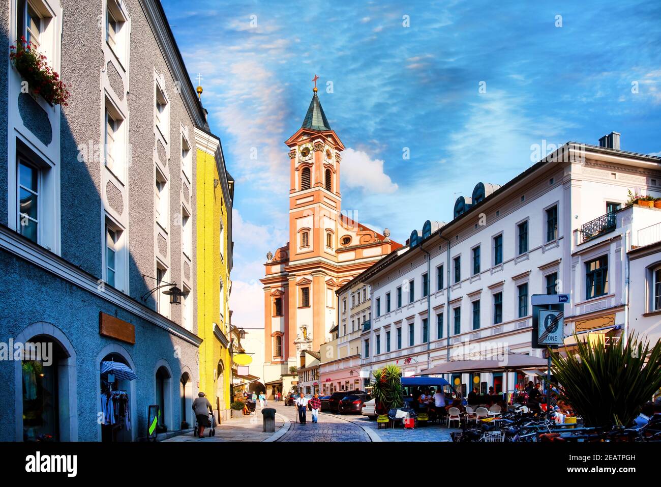 Pfarrkirche St. Paul in der Altstadt von Passau, Deutschland Stockfoto